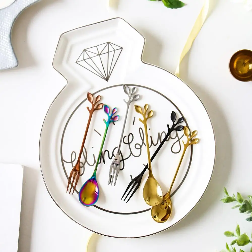 
Wholesale New Creative Leaf shape eco friendly metal gold spoon fork set 