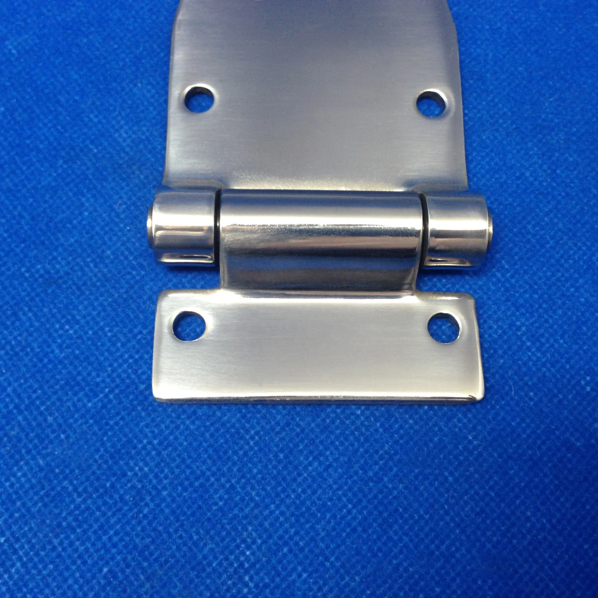 Semi truck and trailer Side board flat door hinges