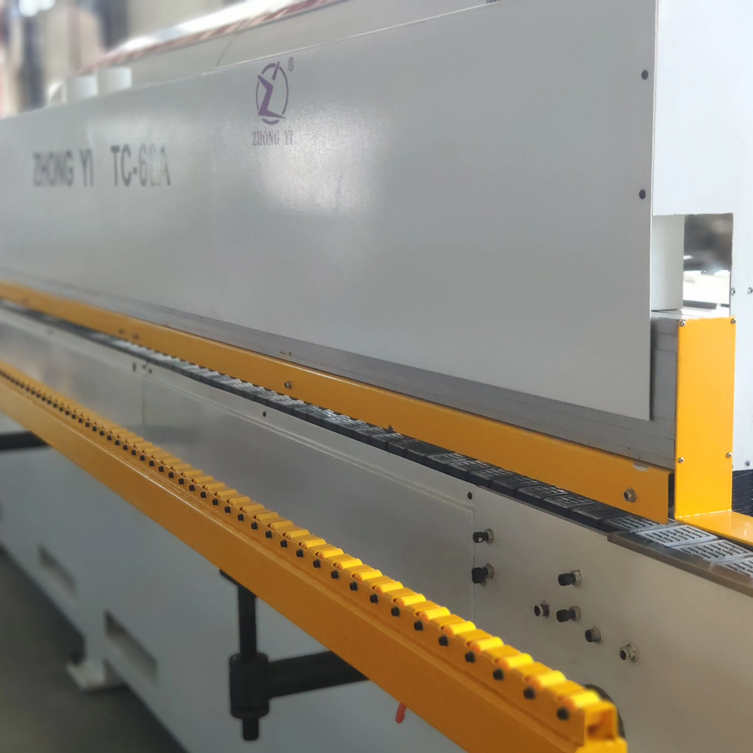 
EVOK TC-60A EDGE BANDING MACHINE 