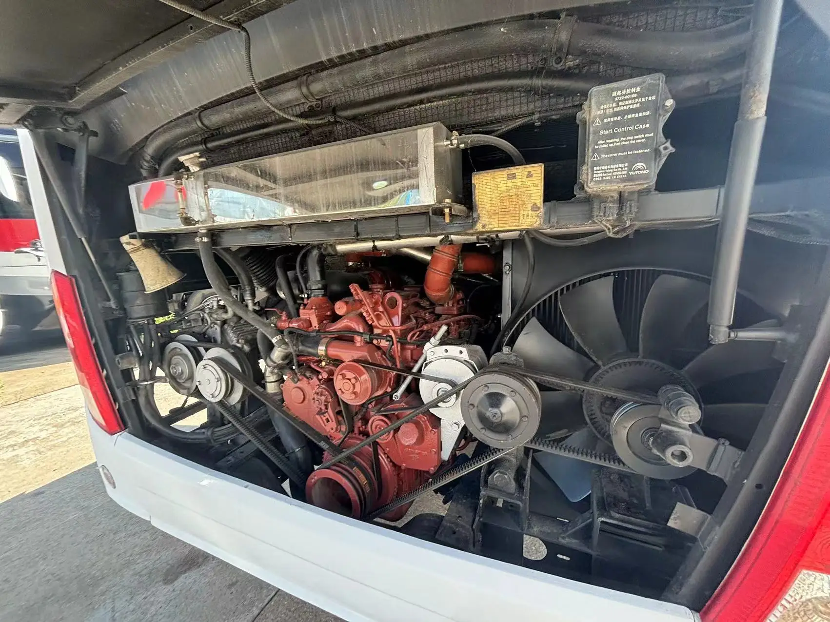 hot sale customized Euro 3 diesel 50 seats bus price rear engine buses for africa used bus