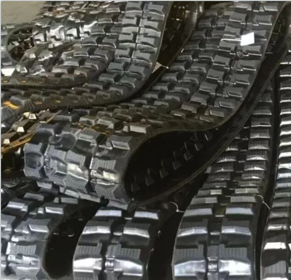 Small Rubber Crawler Skid Steer Loader Robot Bulldozer Track Farm Tractor Agricultural Combine Harvester Mini Excavator Rubber