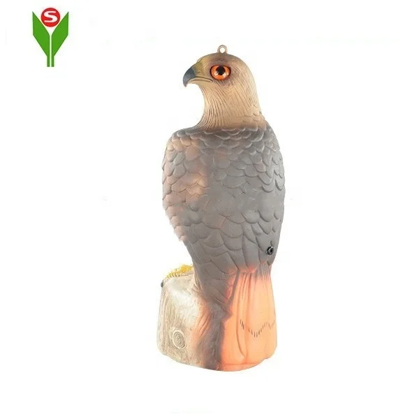 Plastic  Outdoor  Garden Hunting Eagle Decoration