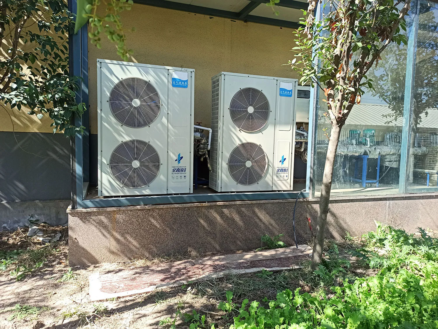 Air Water Monoblock Inverter Air Source Heat Pump System Saving Energy