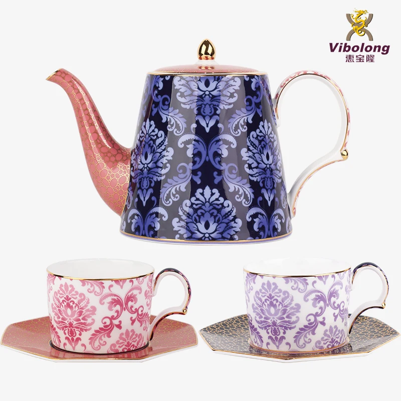 wholesale Ceramic European country Style Luxury Porcelain Bone China Coffee Cup and Saucer Set Gold rim Teacup with Spoon