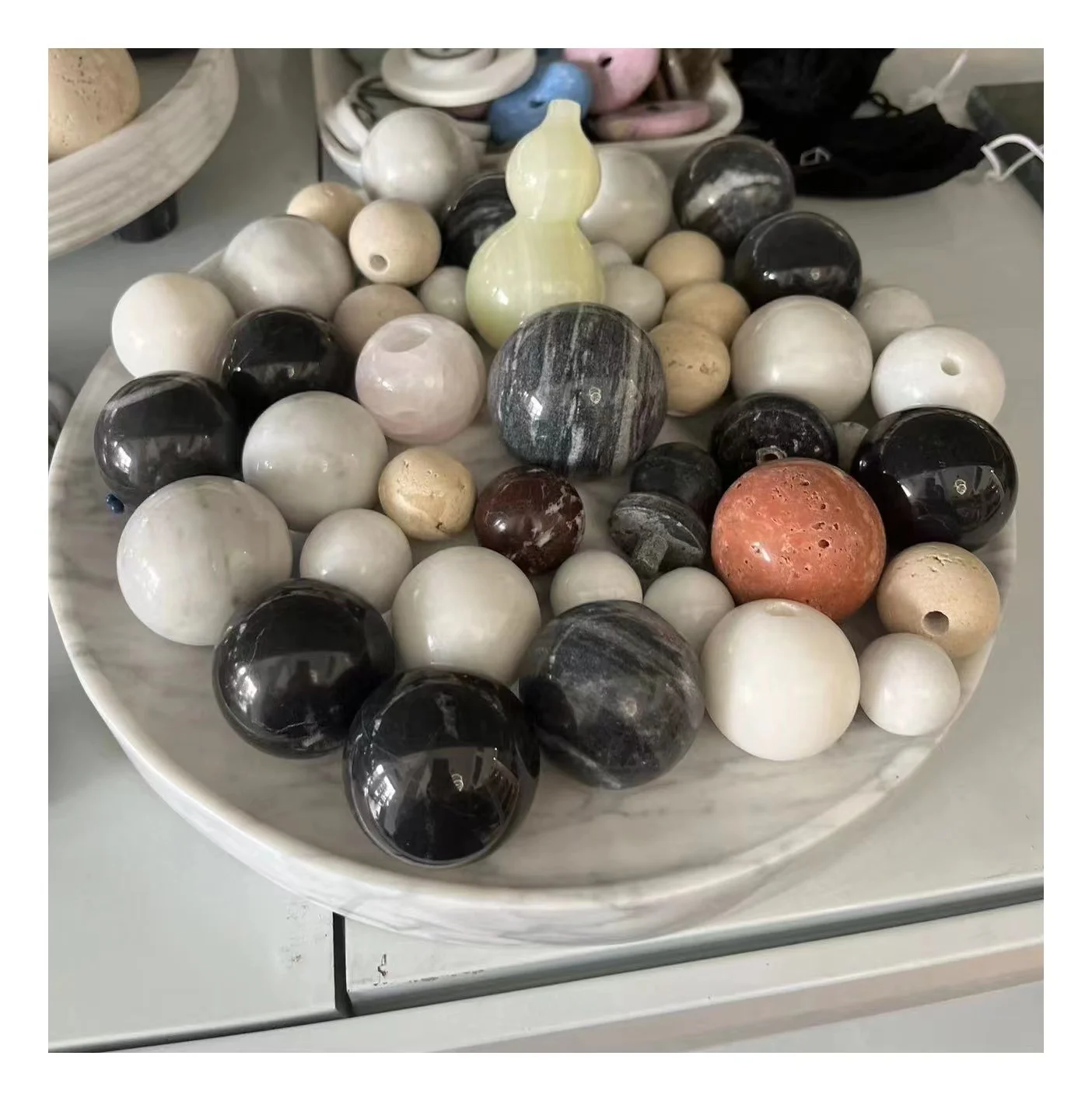 Natural Stone Marble Sphere luxury Decoration Items Home Gifts White Geometric stone ball