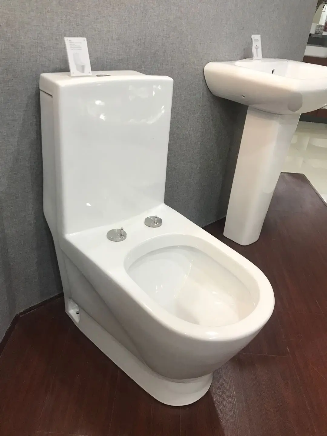 Golden Dragon Ethiopia one-piece toilet, ACQUA wc toilet