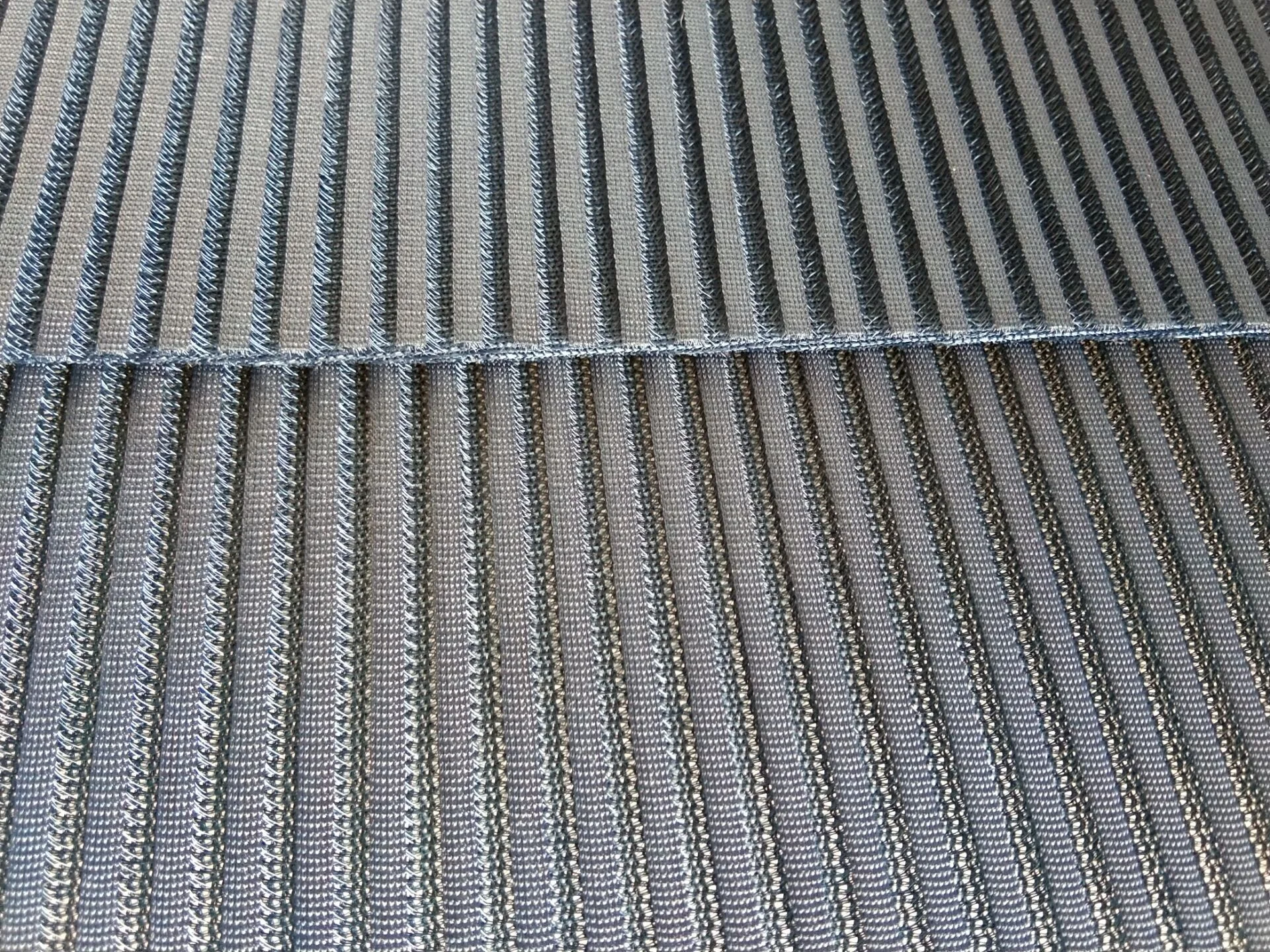 2019 hot sale new breathable, environment-friendly and healthy mattress mesh fabric