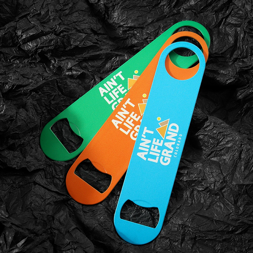 Wholesale Opener Bottle 2d 3D Letter Logo Stainless Steel Flat Bottle Opener Summer Bar Beer Bottle Opener with Packing Card