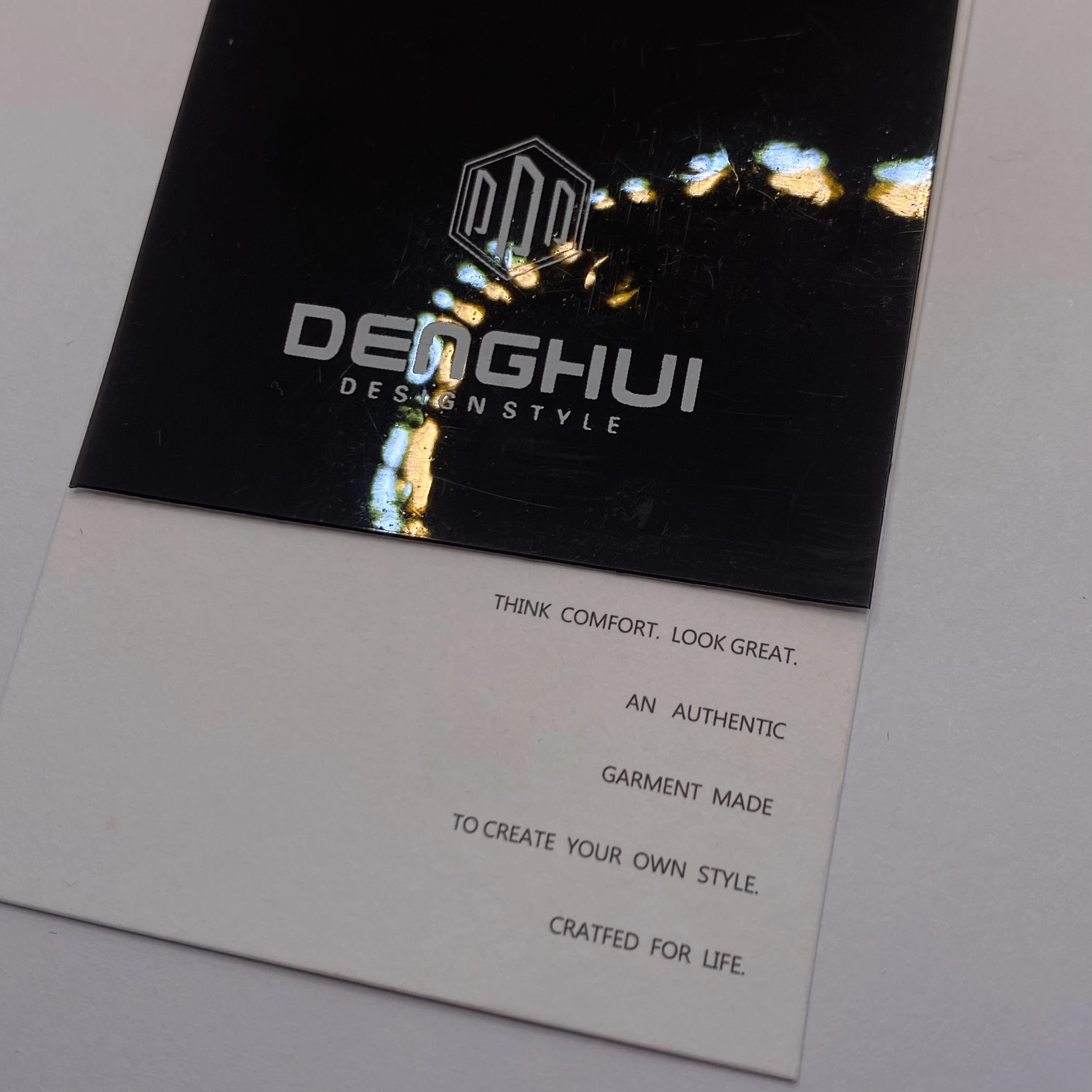 Hot Selling plastic parcel tag Luxury Clothing Hang Tag Label Customized PVC Plastic Garment Hang Tag Sets With String