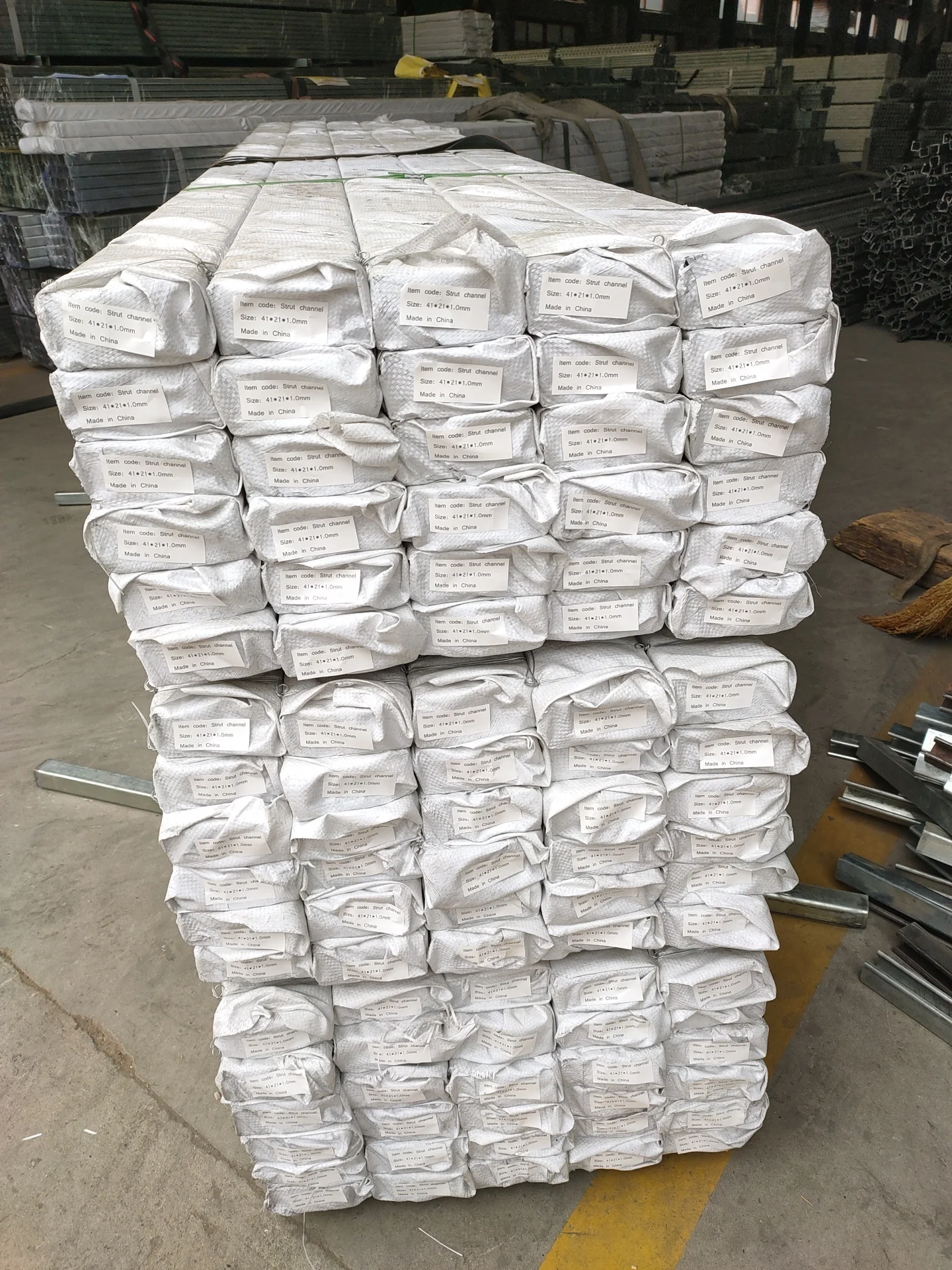 Galvanized Steel Profile c channel Gypsum c stud u track GI Partition Stud Channel