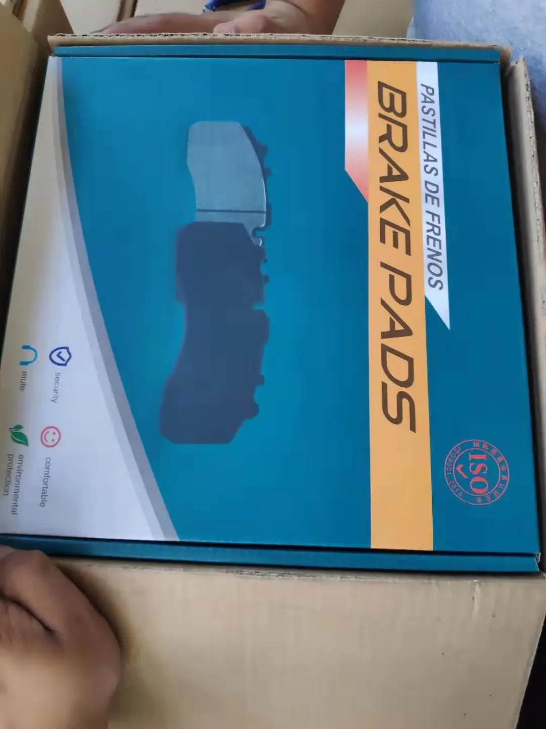 
High Quality Accessories Bus Auto parts semi metal casting brake pads 