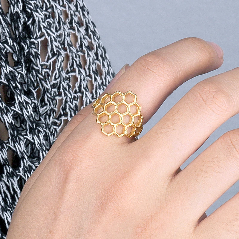 925 Sterling Silver 18K Gold Plated Forest Creatures Series Hollow Beehive Honeycomb Ring