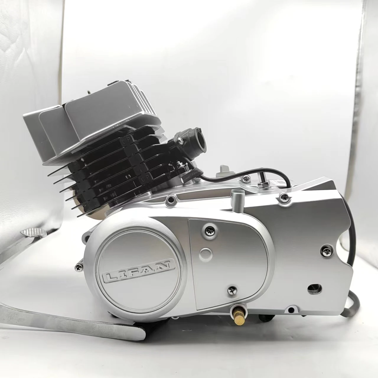 Современный прочный Lifan AX100 двигателя мотоцикла для Yamaha BMW мотор стартера 100cc с одноцилиндровый 2-х тактный