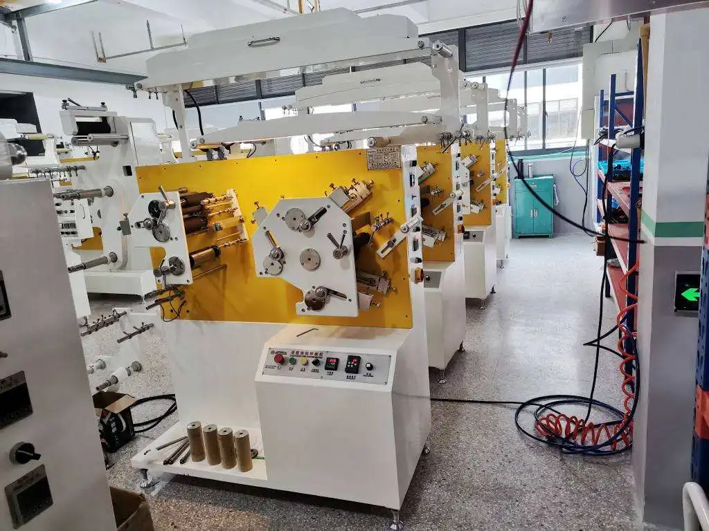 (JR-1521) 3 Colours Flexo Wash Care Label Printer / Garment Satin Ribbon Label Manufacturing Machinery