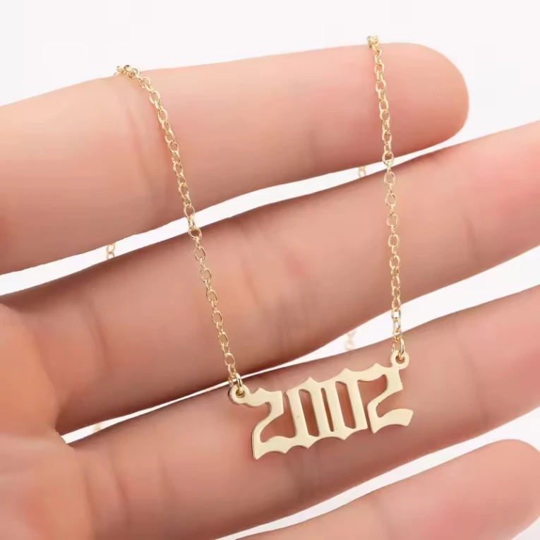 fashion jewelry birth year necklaces wholesale custom stainless steel 18K gold plated letter Pendant necklace for women Men