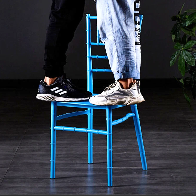 Factory lowest price hotel resin acrylic Tifany chivari chairs plastic party wedding chair for events wedding party