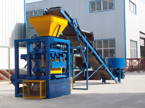 Hot Sales Customized Semi-Automatic Hollow Block Brick Making Machine Qt4-24 Cement Brick Machine