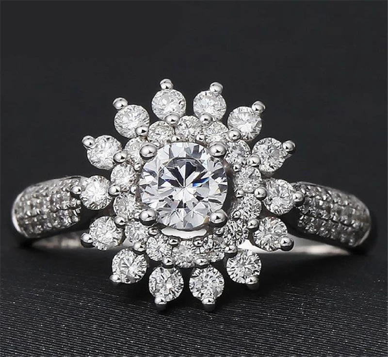 HPHT Loose Melee Diamonds  0.02-0.03 Carat VG VVS-SI Loose Round diamond