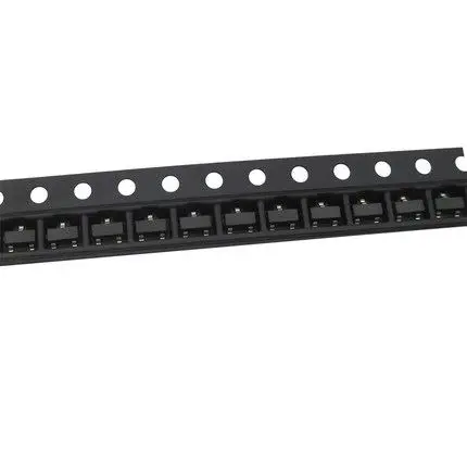 QX2303L33T QX2303-3.3 to 3.3V E33 screen printing patch SOT23 boost IC