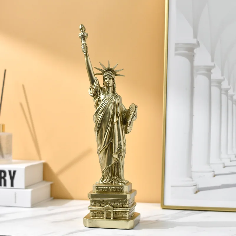 American Home Modern Art Resin Character Sculpture Exquisite Elegant Gold Sliver Resin Lady Liberty Statue of Freedom Model