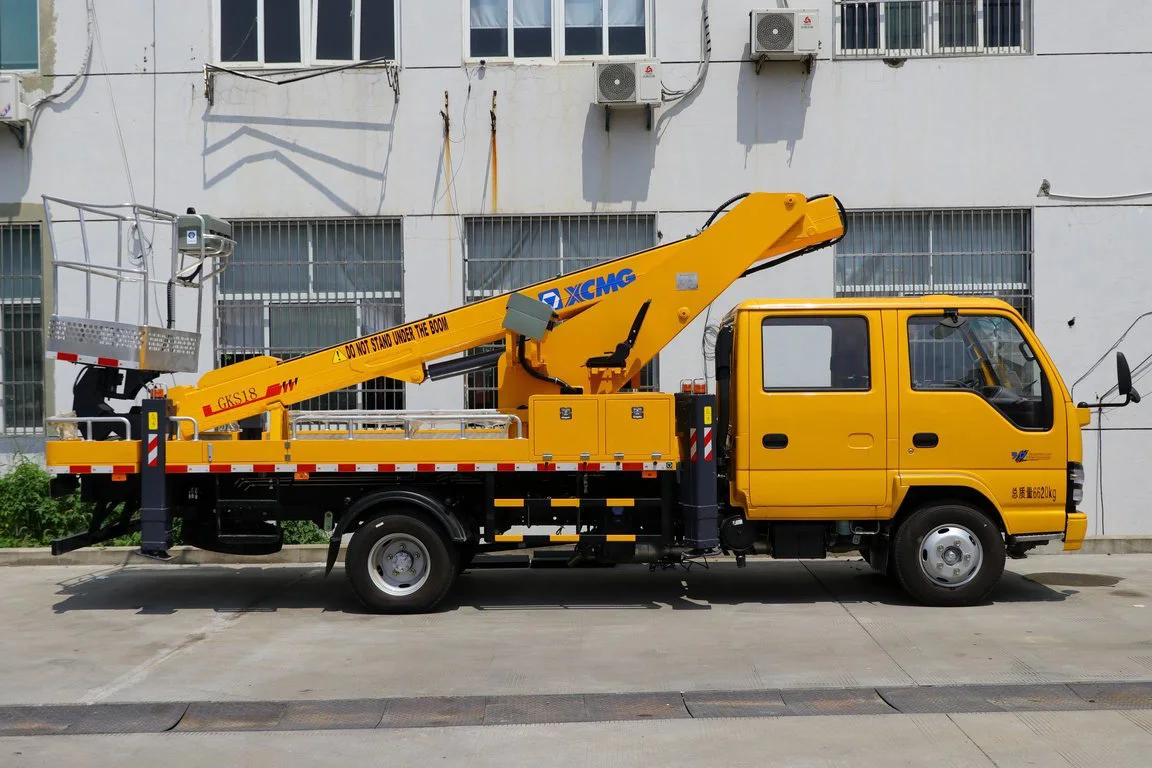 2024 China Aerial Ladder Fire Truck XCMG Isuzu 120 HP 4X2 Double Row New High-altitude Operation Trucks For Sale