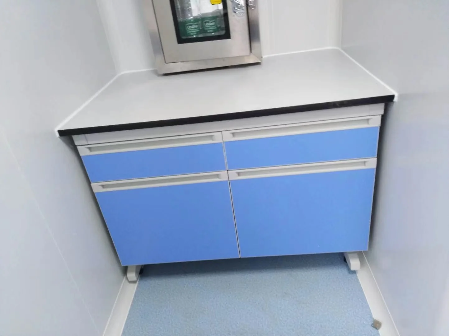laboratory table microbiology clean bench with chemical resistant sink bench centre table