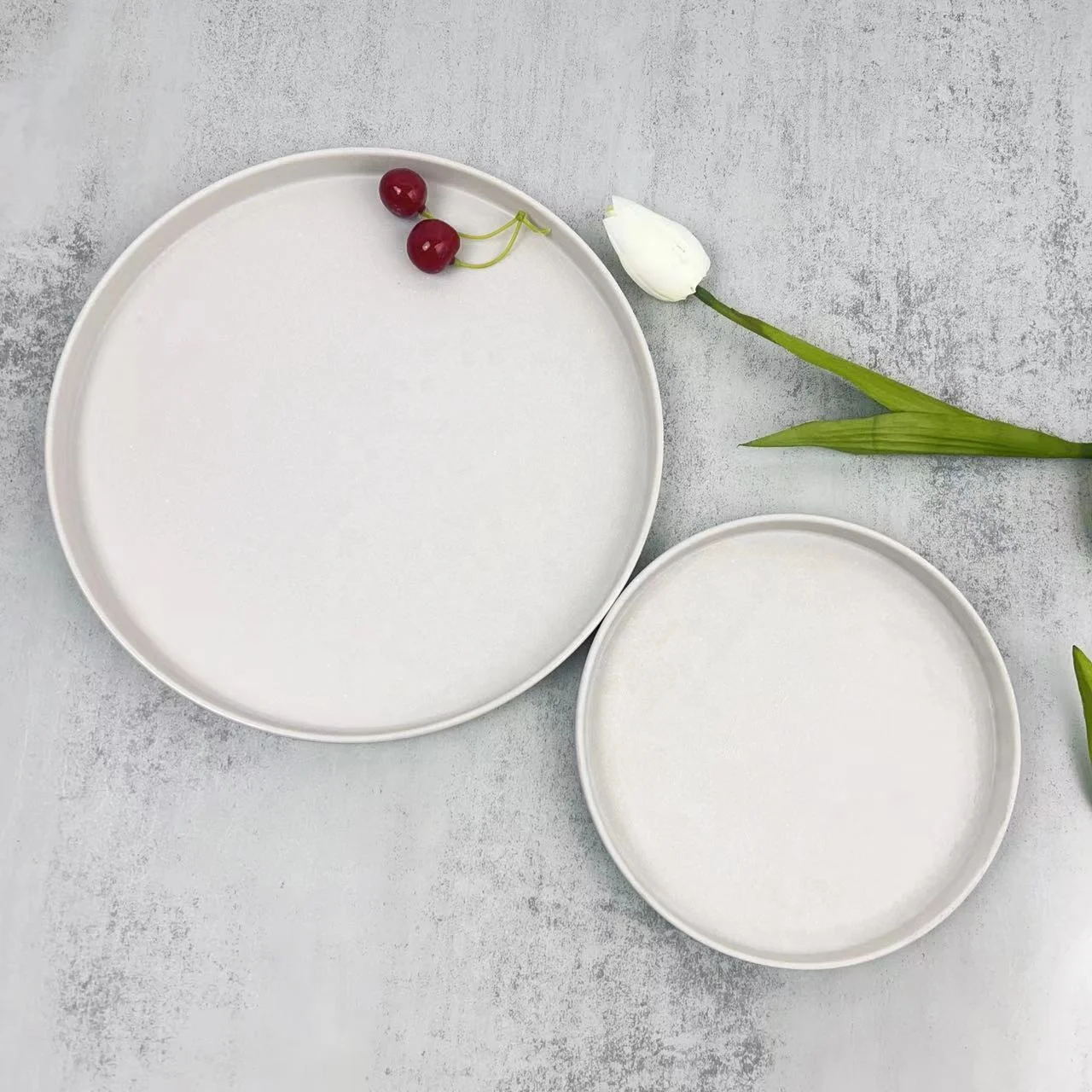 Unbreakable Food Grade Heavy Round Melamine Dinner Frosting Plates Set Dinnerware