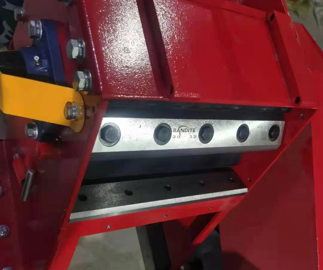 Branch shredder small portable gasoline garden machinery branch shredder tree shredder