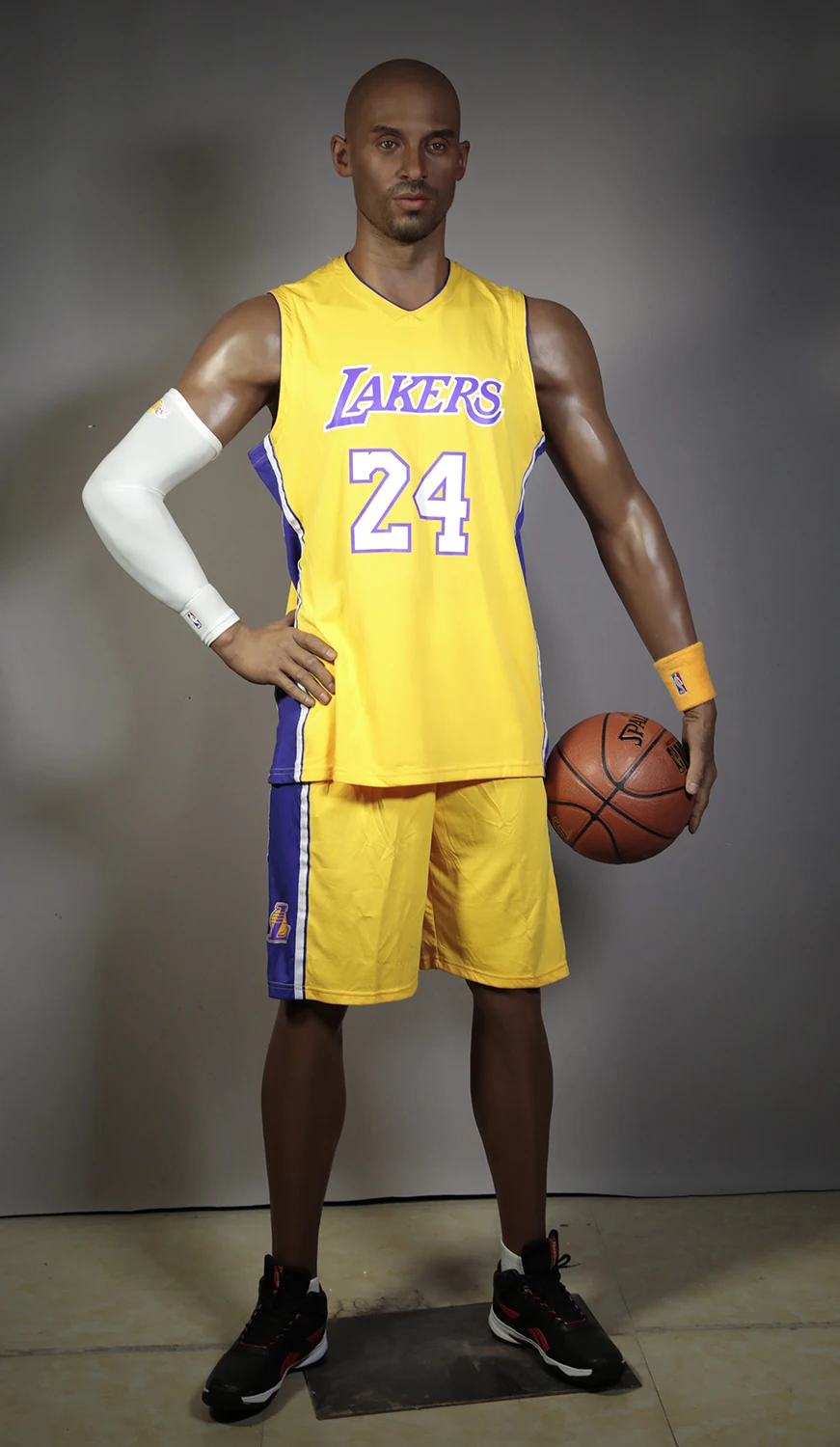 Wholesale Custom Make Celebrity Silicone Life Size Wax Figure For Sale