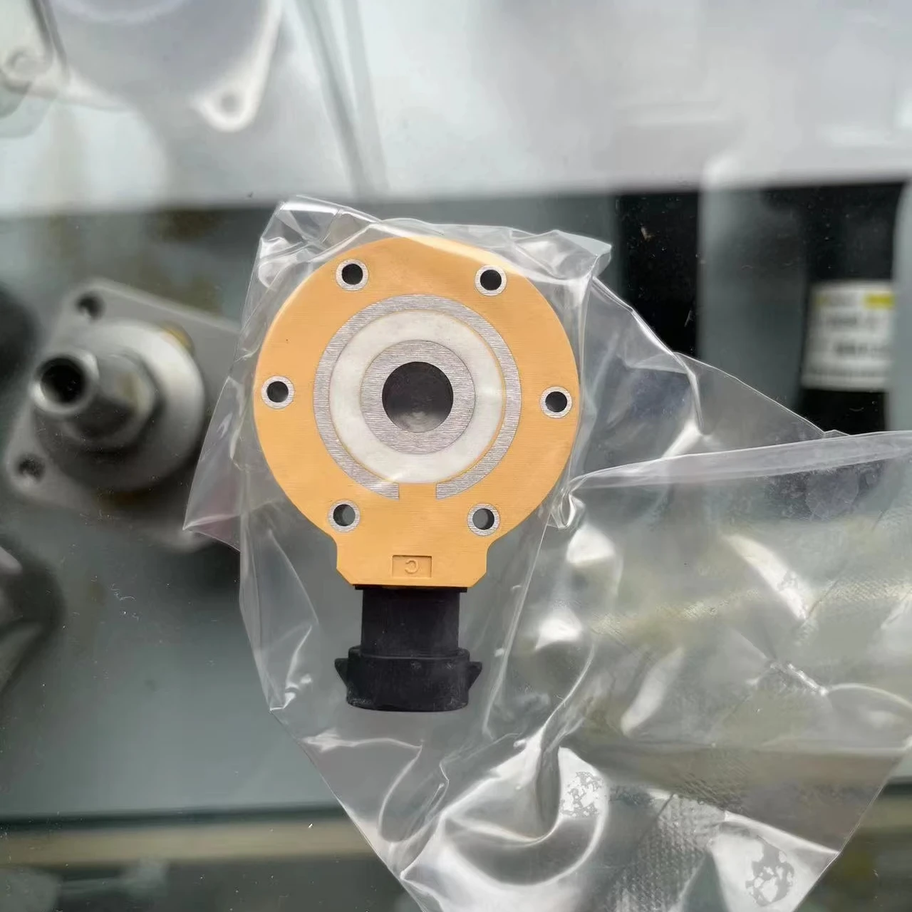 E320d C6.4 Fuel Injection Pump Solenoid Valve 2937-3129/312-5620 C6.4 Fuel Pump Head
