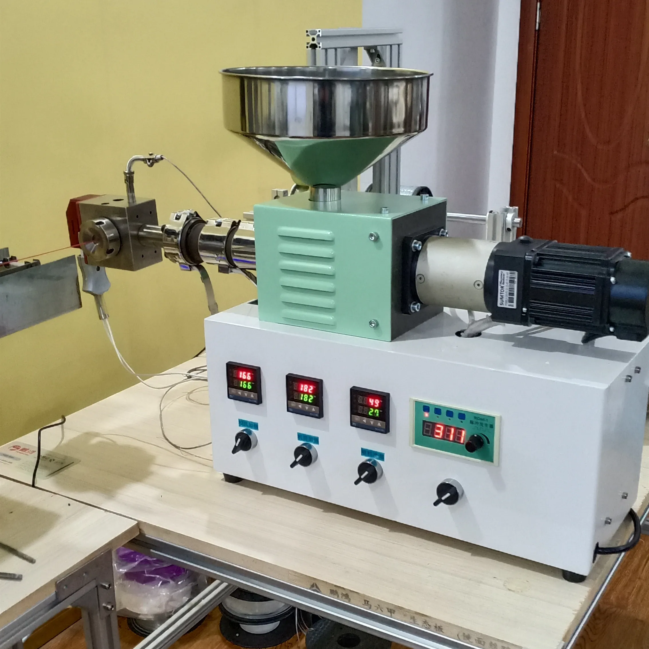 small Mask machine nose strip bandage  steel wire cables cover production line