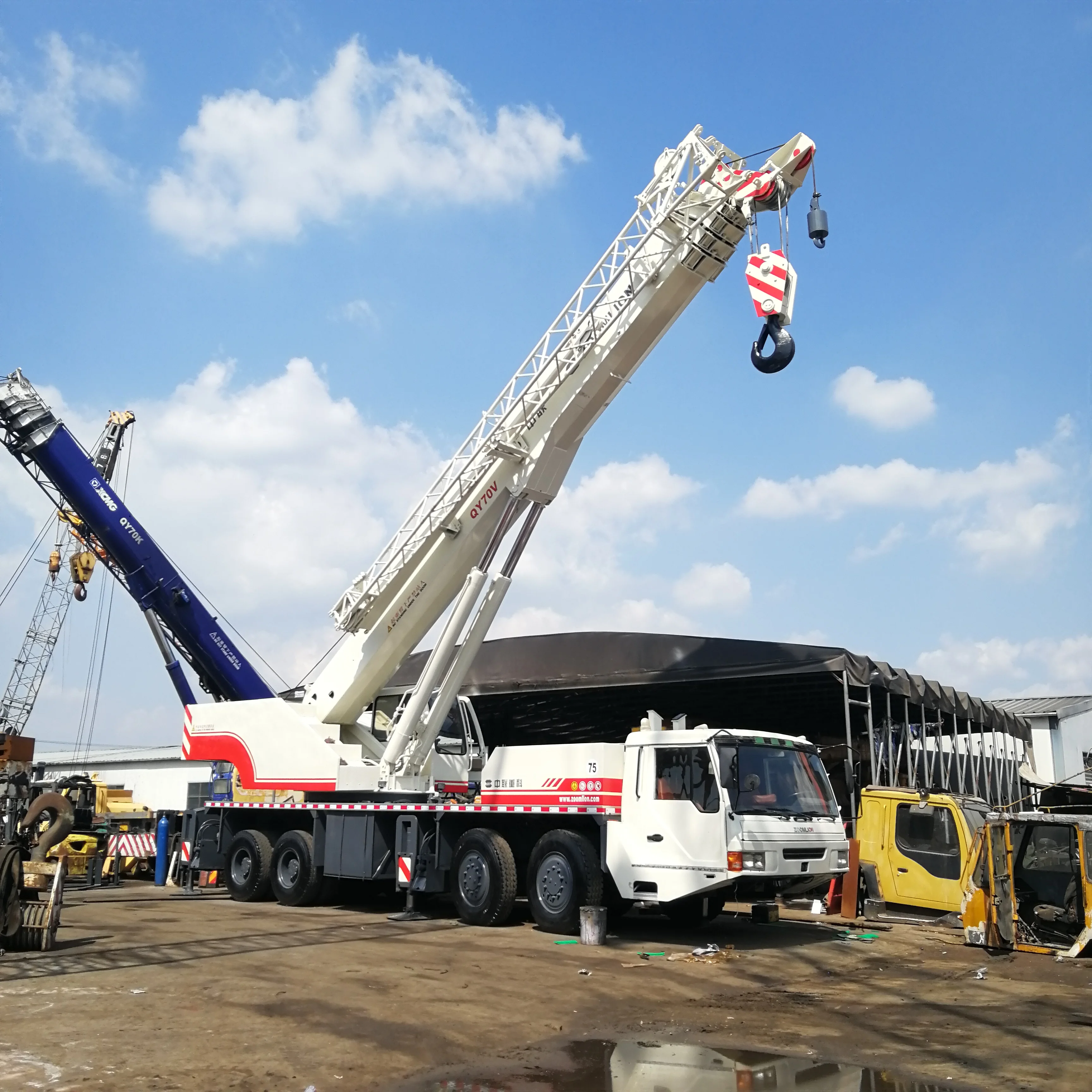 Truck Crane Zoomlion QY70V in China