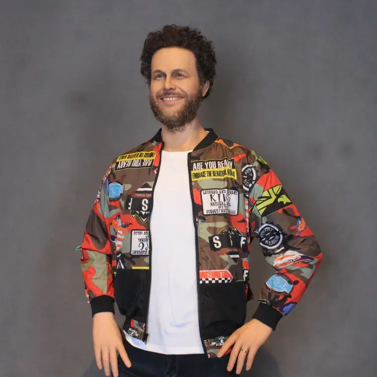 Factory customized hyper realistic silicone wax figure life size waxwork for sale