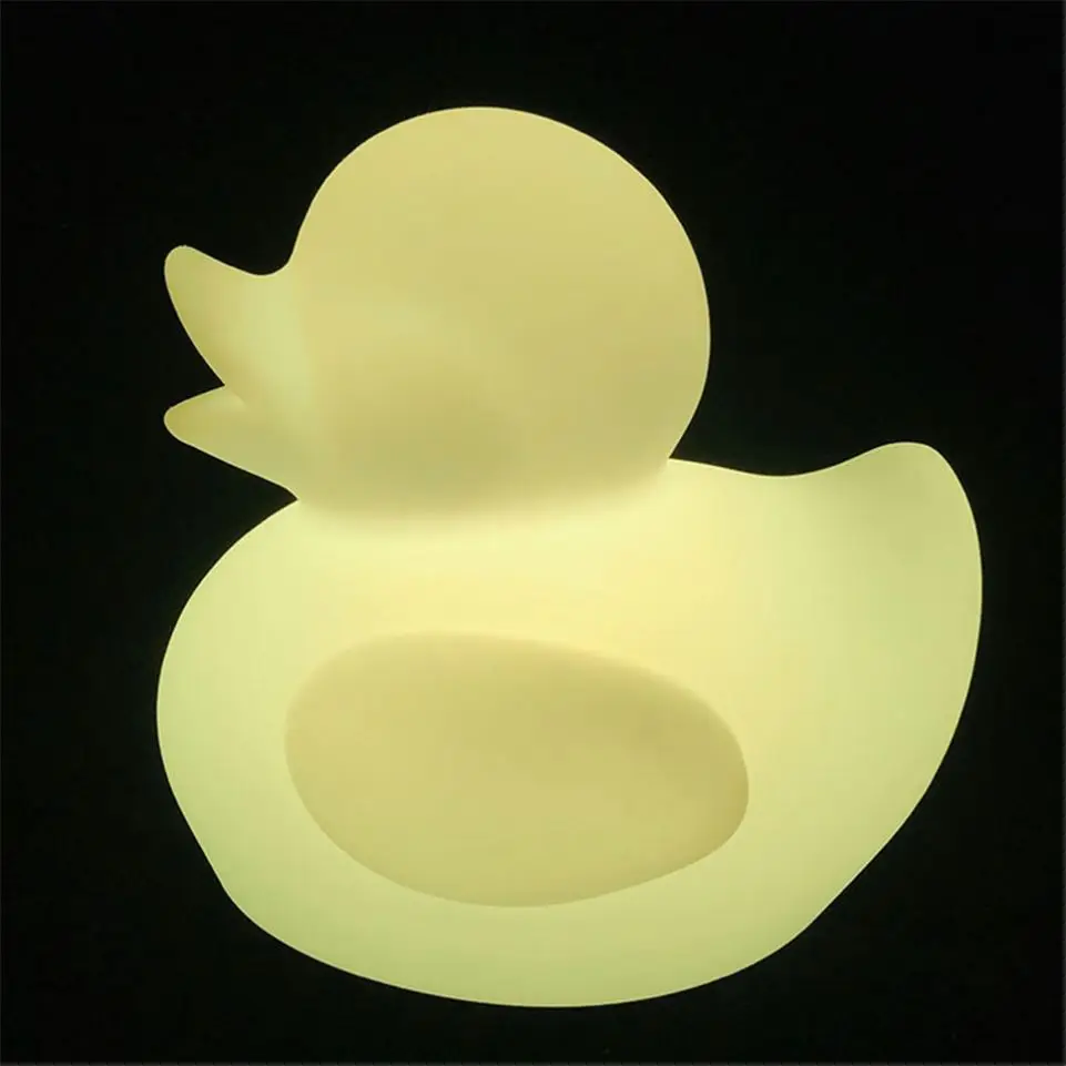 Restaurant Dining Decorative Cordless Table Lamp IP68 Rated Battery-Powered LED RGB Emitting Outdoor Lighting