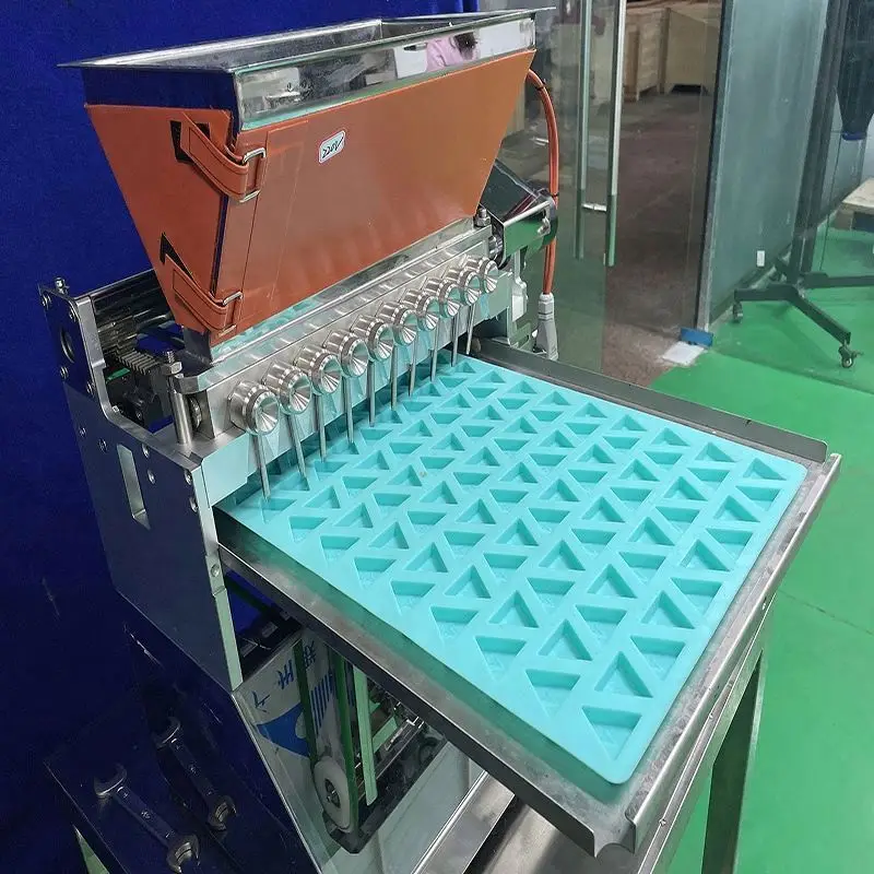 gummy candy making machine mini / small gummy candy making machine / mini gummy candy making machine