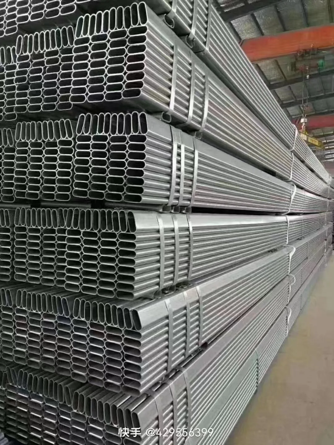 Erw Hollow Section Black Steel Tube Modern Design Square Rectangle round Pipe for Villa Welded Iron Pipe Tube