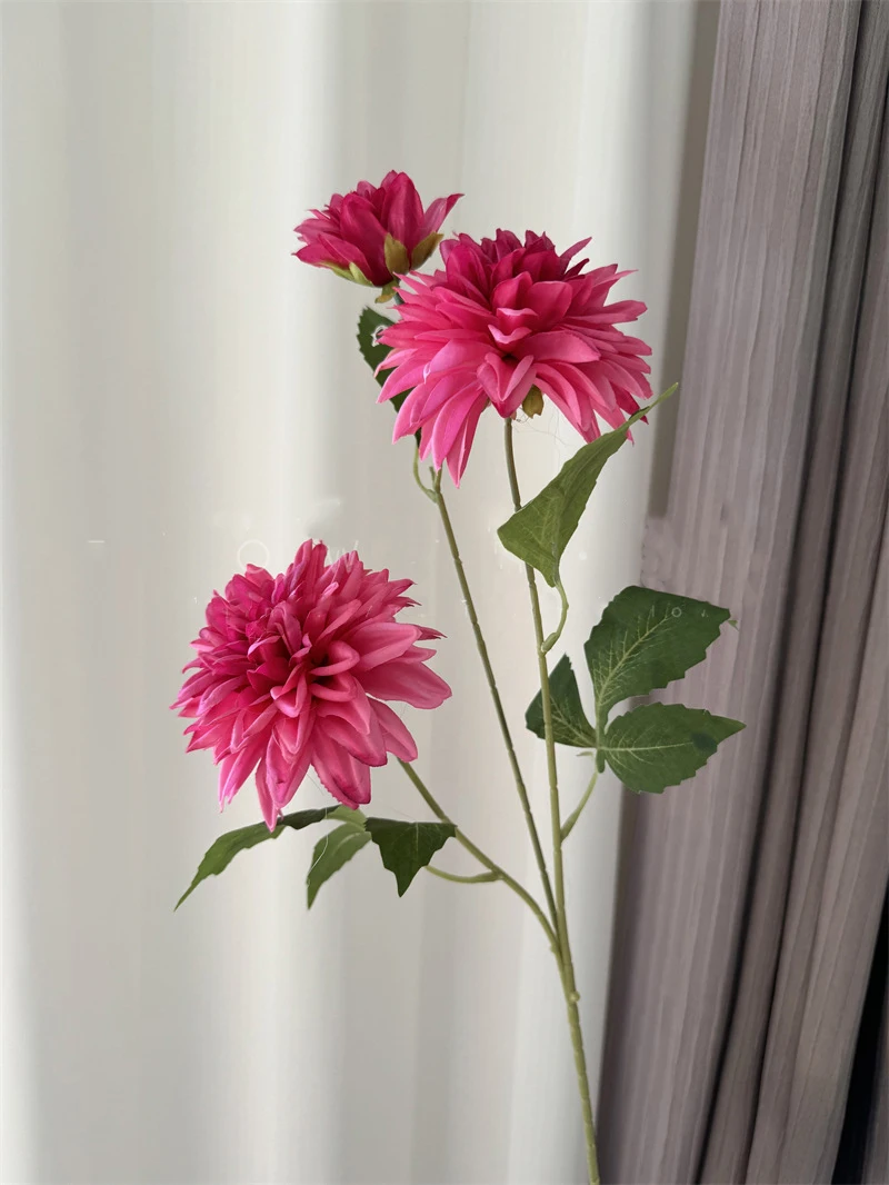 CM-TH701 Florist Wholesale Artificial Flower 3 Head Silk Hot Pink Dahlia for Wedding Decor
