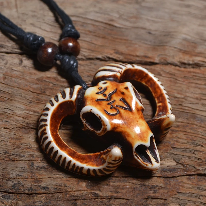 FX007 Bone necklace Argali sheep skull pendant Cool men Choker Retro Jewelry Tribal style Imitation Yak Bone necklace Amulet