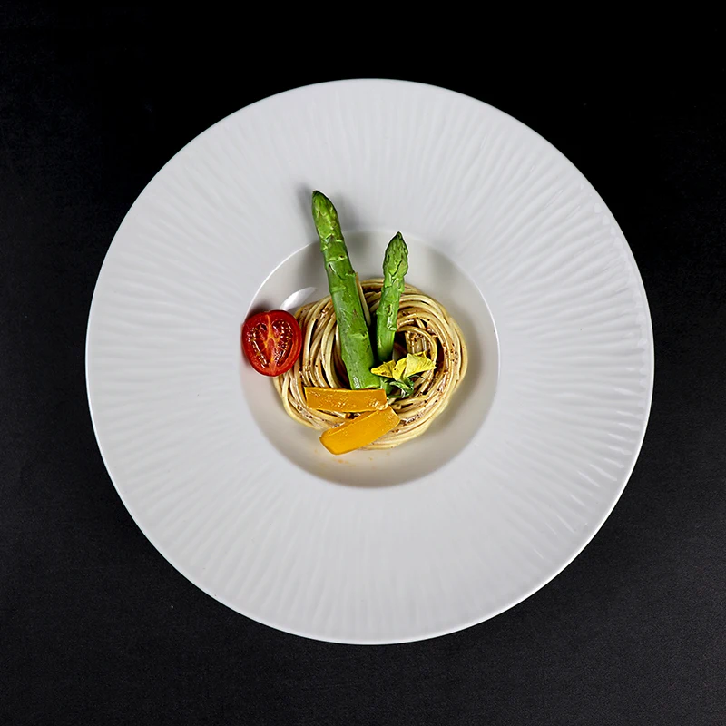 Wholesale Hot Selling Ceramic Dinnerware Nordic Ceramic Plates Set Dinner Set Porcelain