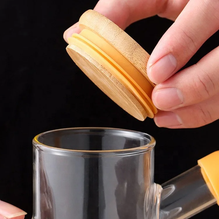 650ml Cooking Graduated Borosilicate Clear Glass Olive Oil And Vinegar Bottle Set With Handle Bamboo Lid