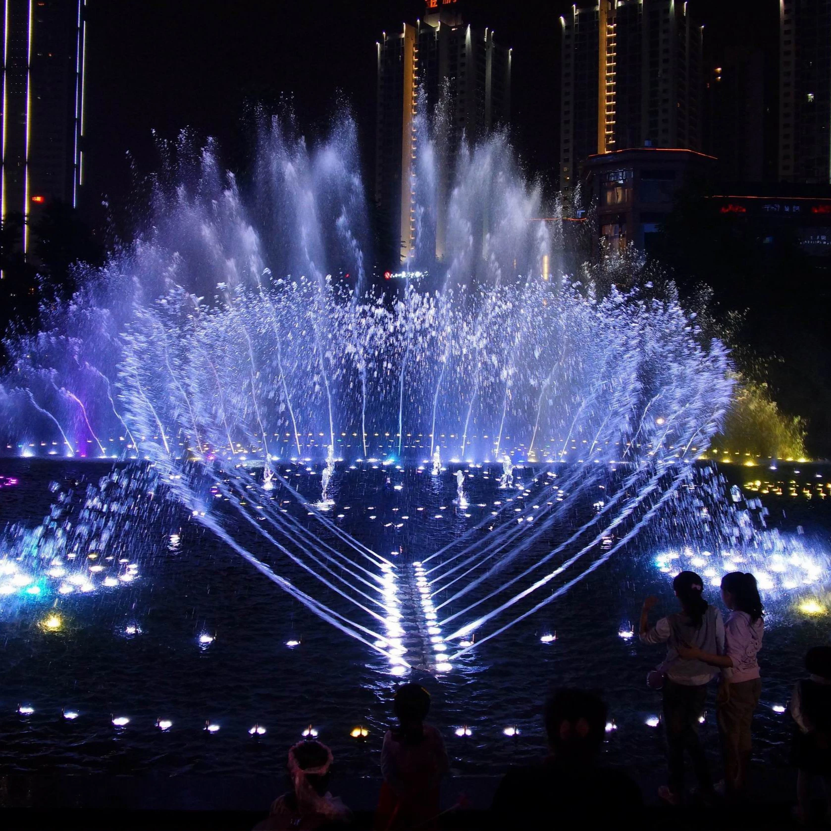 Modern Straight Up Dancing Fountain Internal Thread Nozzle Stainless Steel Fireworks Fountain Nozzle With A Range Of 3-40 Meters