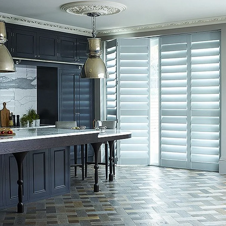 China Factory OEM Various Colors Timber Wood Sale Natural Plantation Blinds Wooden Window Shutters Real Wood Shutters