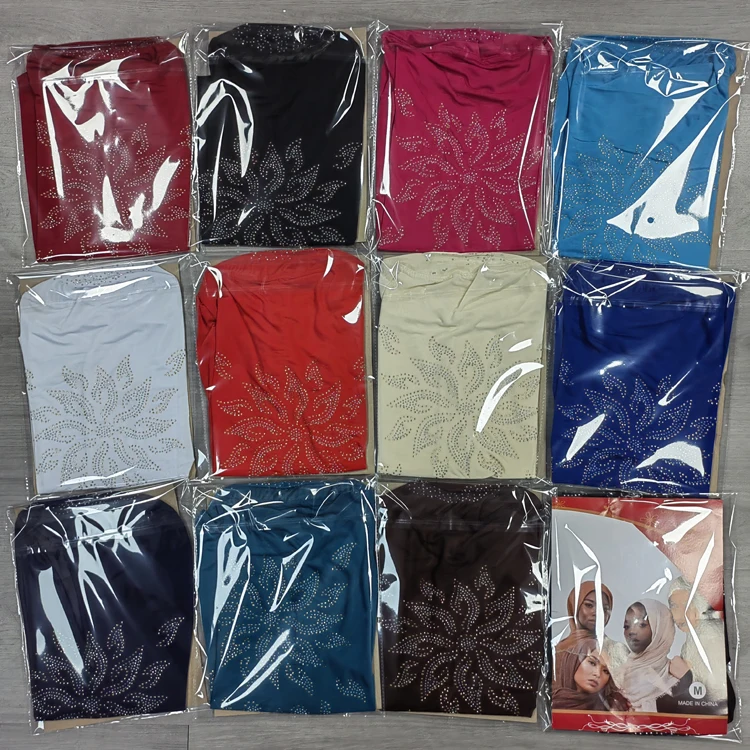 muslim hijab scarf 1.jpg