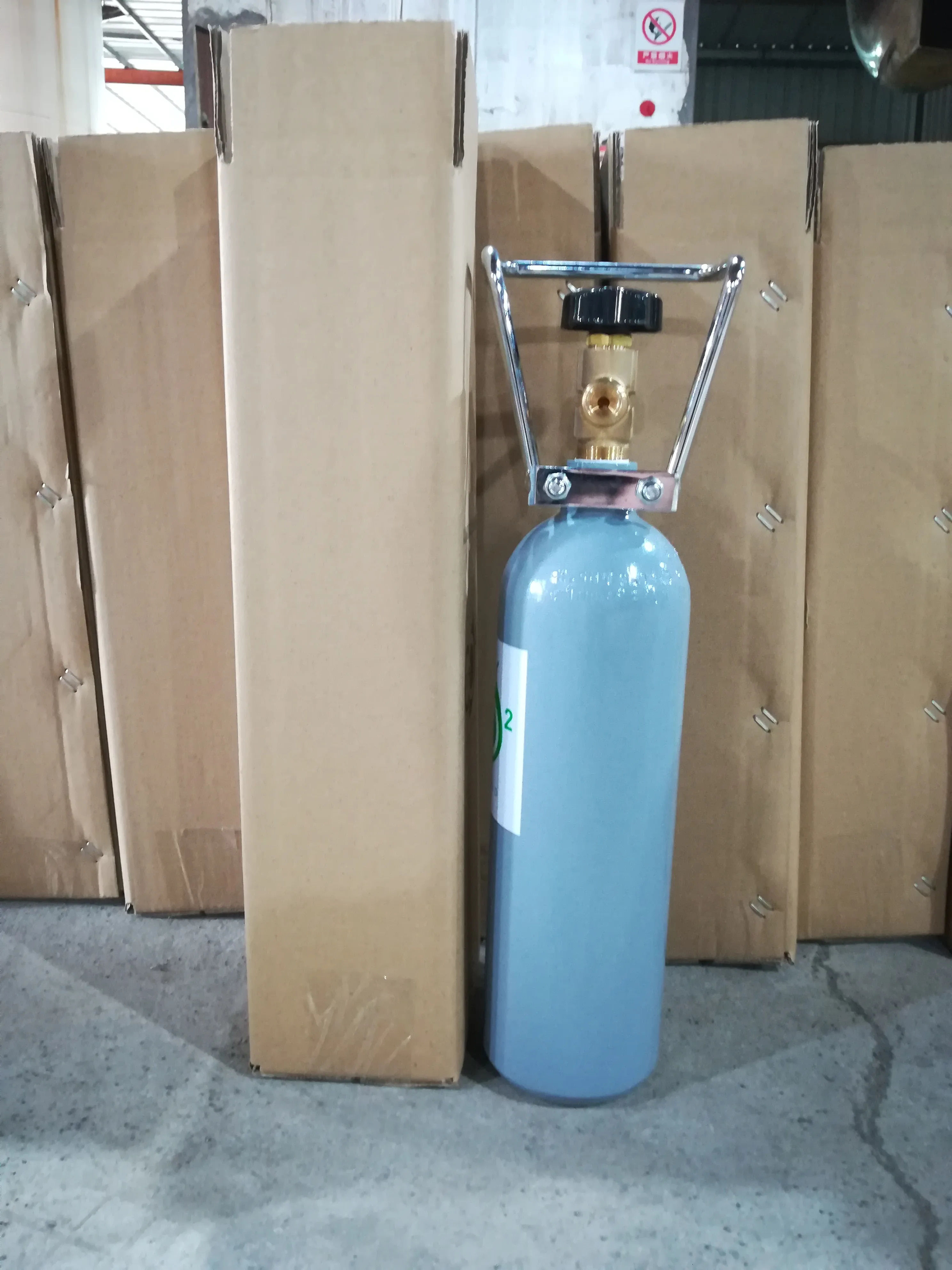  Кислородный газовый баллон 40 л