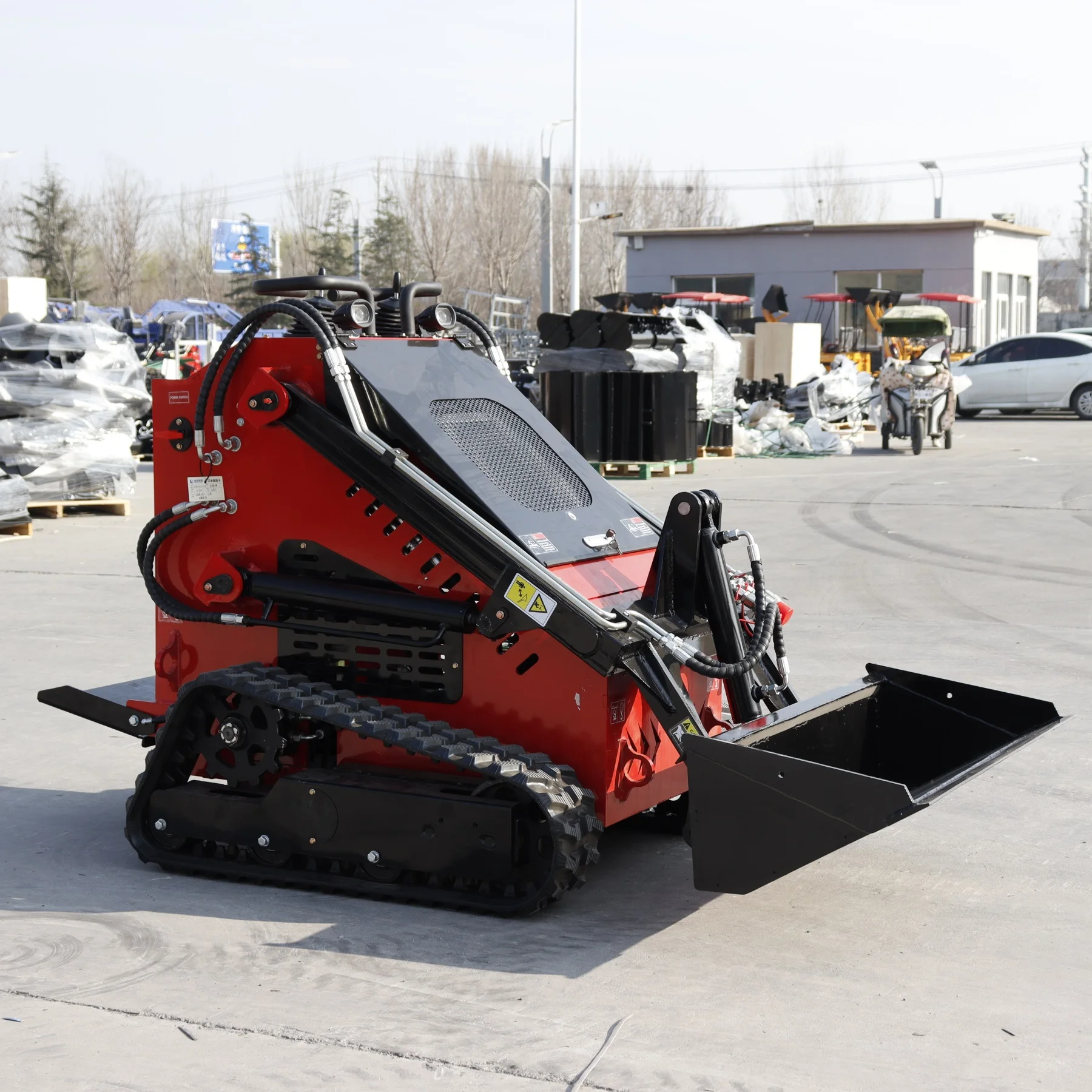 small skid loader Multi-functional hydraulic steer loader crawler skid steer loader with a bucket