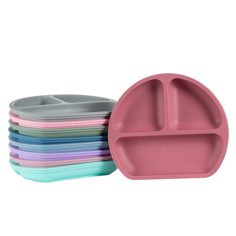 Bpa Free Toddler Weaning Tableware Adjustable Bib Spoon Fork Suction Bowl Divided Plate Silicone Baby Feeding Set