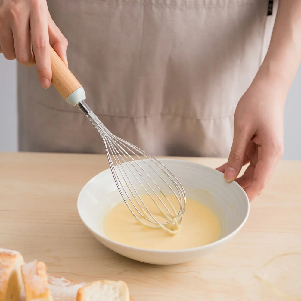 Pinmoo Hot Sale Kitchen 12 inch Multicolor Wood Handle Stainless Steel Egg Whisk Egg Beater Mixer
