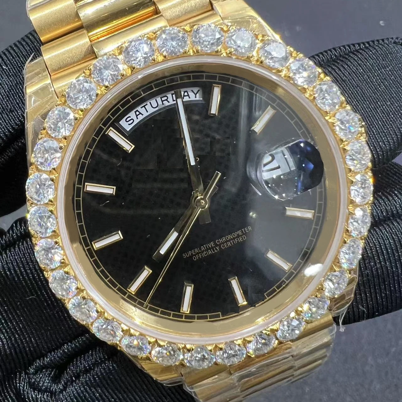 Good Stainless Steel Round Moissanite Diamond Mechanical Automatic Watch with Date