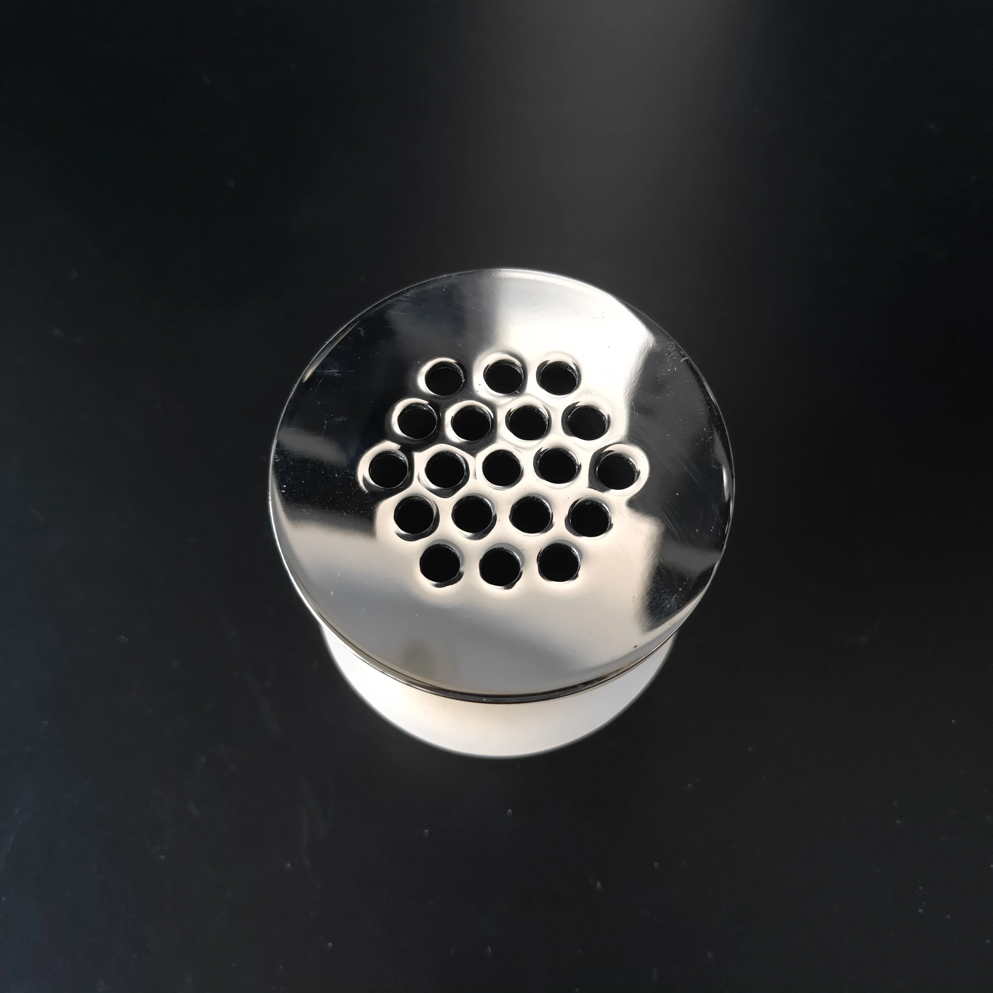 Modern Brass Clicker Clack Sprung Plug Bathroom Sink Basin Pop Up Waste Slotted with Overflow