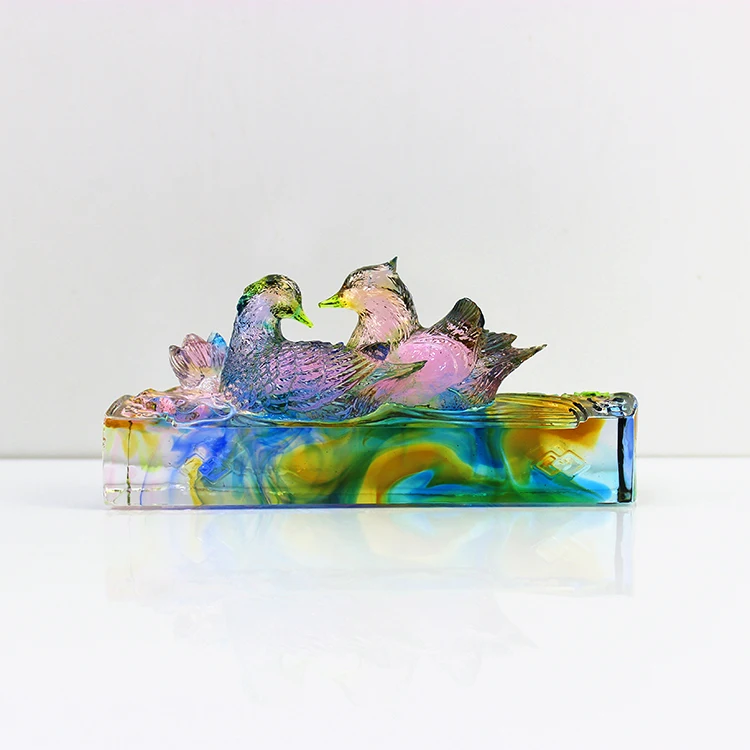 Folk Art Fengming liuli Ornaments Crafts Mandarin Duck Figurine With Crystal Base